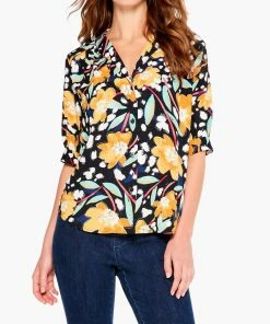 Flash Sale 😍 Nic + Zoe Flower Burst 👚 Shirt in Black Multi for 👩 women 👏