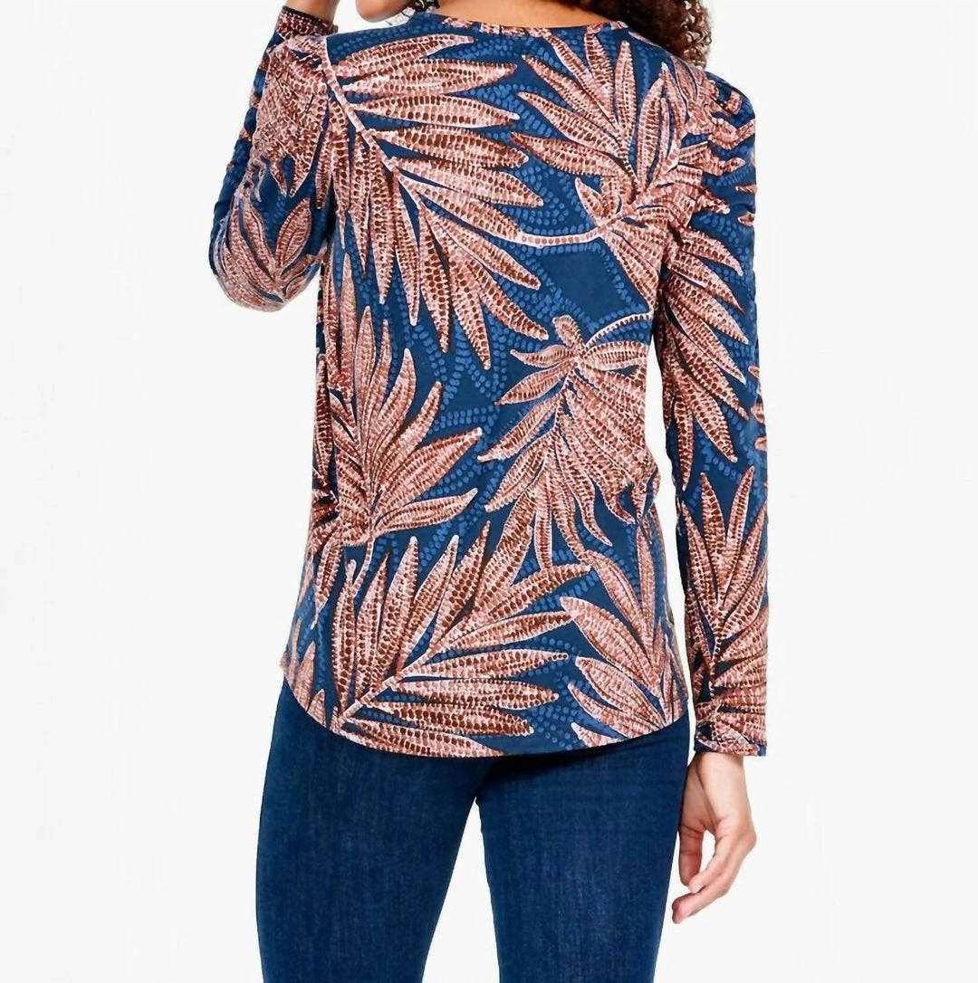 Hot Sale โค๏ธ Nic + Zoe Batik Ferns Long Puff Sleeve Tee in Brown Multi for ๐ฉ women ๐ - Image 3